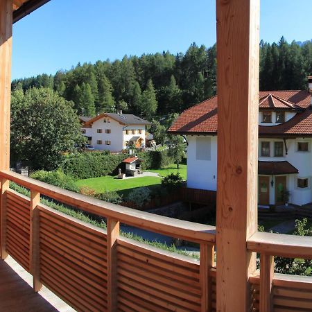 Garni - Hotel Am Burghuegel San Candido Exteriér fotografie