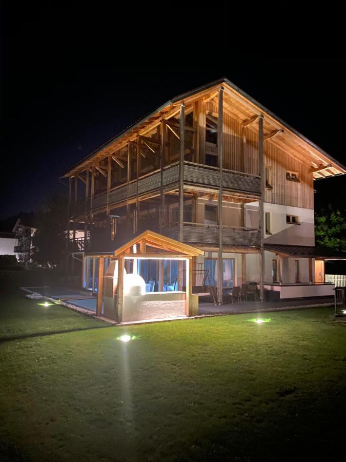 Garni - Hotel Am Burghuegel San Candido Exteriér fotografie